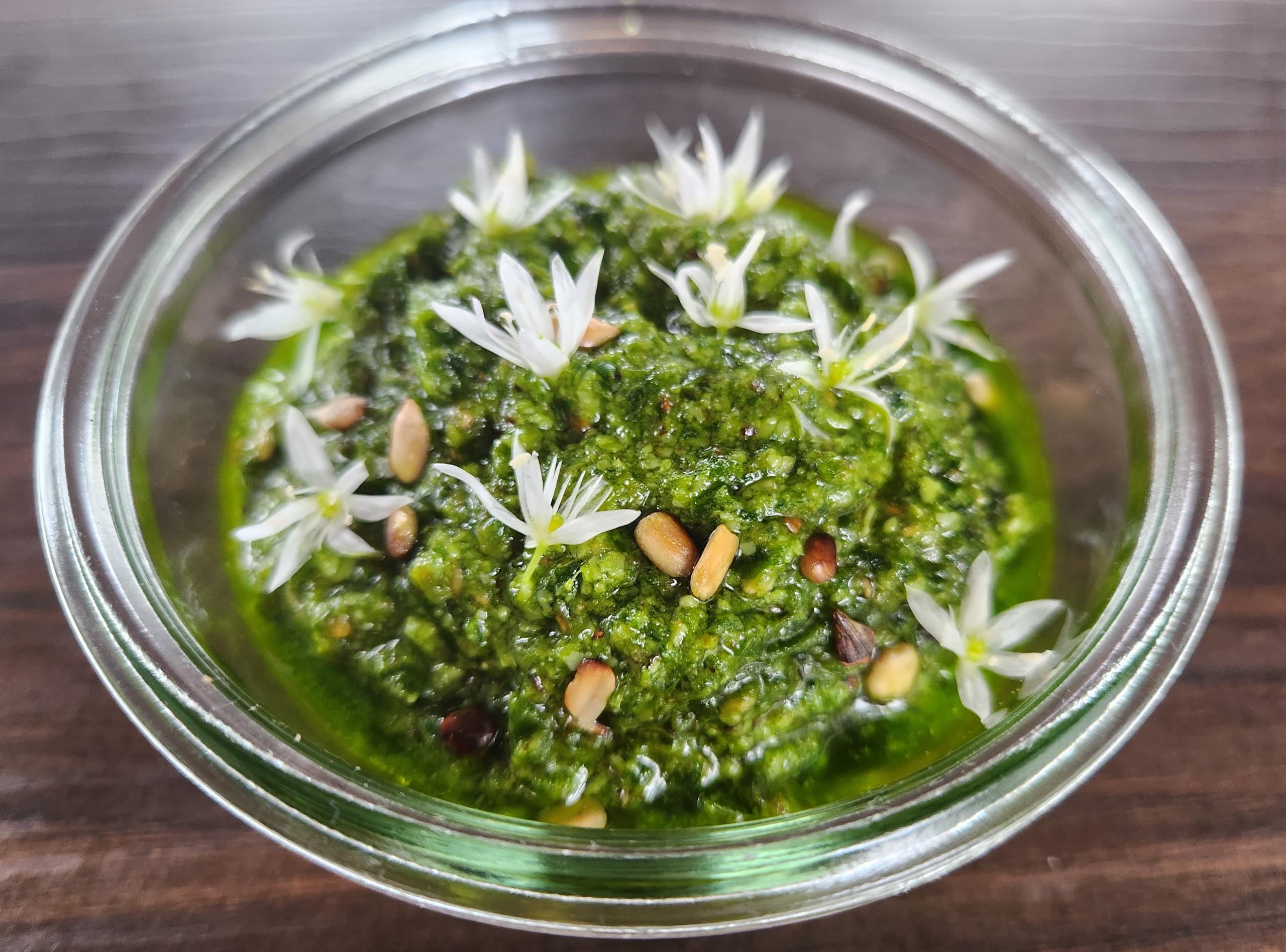 time2care - Bärlauch Basilikum Pesto