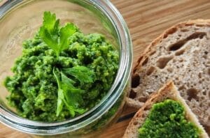 time2care - Recipe parsley spread according to the 5 elements