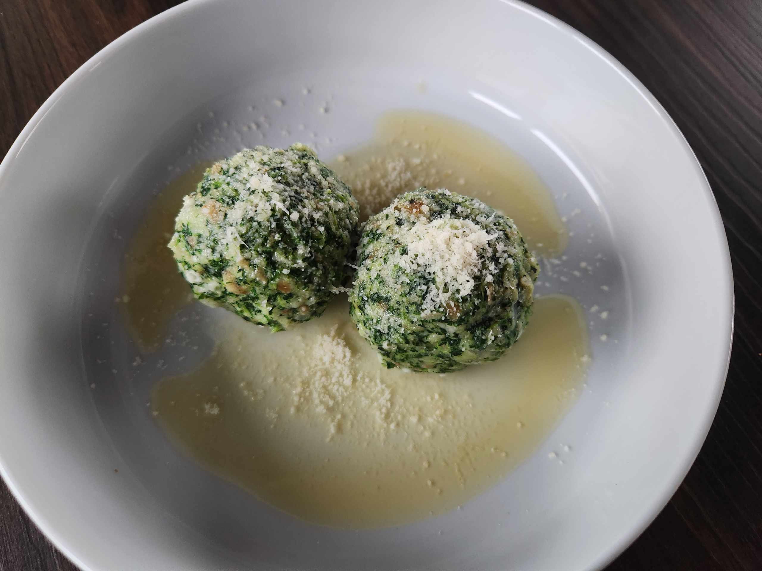 time2care - Spinach dumplings according to the 5 elements